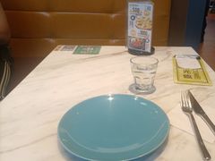 -菲滋BOX(定海凯虹店)