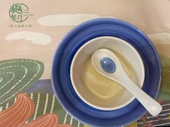 -樾餐厅泰式海鲜火锅(民歌湖店)