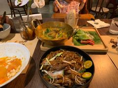 -来龙里 精致 东南亚餐室(万象城店)