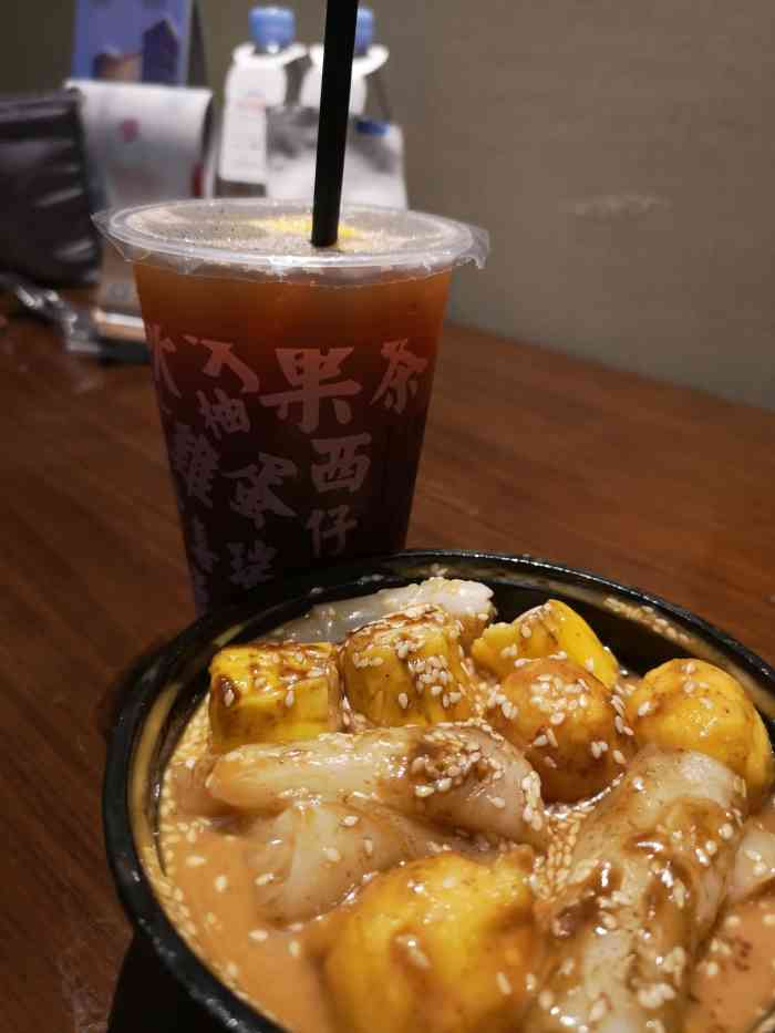 喜瑞冰室(宝安灵芝店)-"喜瑞冰室,深圳有多间分店,这间位於灵芝街.