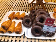 巧克力甜甜圈-山崎面包(第一八佰伴店)