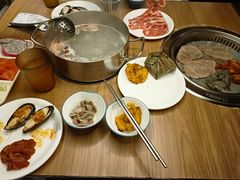 -千滋百味自助烤肉火锅(东门町店)