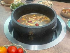 -蘑界·野生菌火锅(深业上城店)