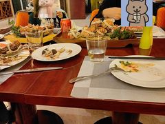 -东西风牛排馆周末烧烤自助(首都机场希尔顿店)