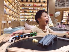 -觅蜜基地亲子餐厅(燕京航城店)