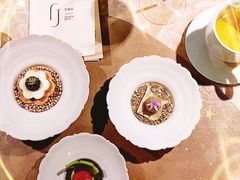 -VERIE BAKEHOUSE