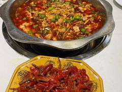 -盐井记·自贡美蛙鲜锅兔(中和店)