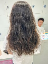 -镁连社·美联社
