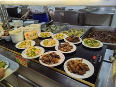 -同济大学本部学苑饮食广场