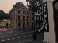 -Ribs & Burgers The Rocks