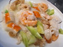 -金牌餐厅·天津菜·八珍豆腐·老爆三(瓷房子店)