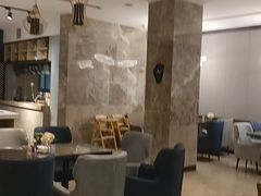 -宜尚酒店(武汉江汉路步行街店)