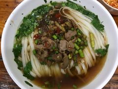 酸辣鸡杂粉-肆姐面粉馆(坡子街店)