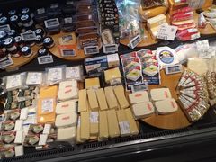 -Ole精品超市(南宁万象城店)