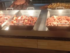 -釜御山海鲜烤肉火锅自助(新城市中心店)