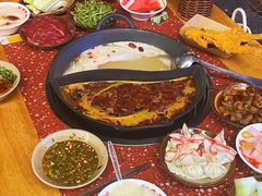 -赵美丽·重庆社区火锅·直营店(火车东站·中豪国际店)