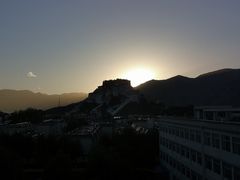 -平措康桑·和牛自助观景餐厅(布达拉宫店)