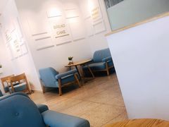 -焙丽拾光(麦凯乐直营店)
