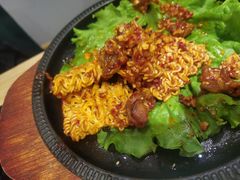 -臻牛烤肉