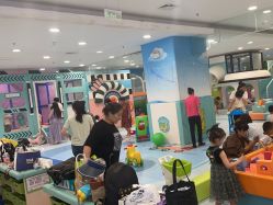 -孩子王童乐园(唐山万达广场店)