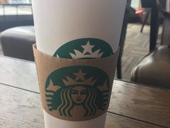 -星巴克臻选(盐城金鹰聚龙湖店)