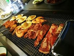 -马路牙子地桌烤肉(工体店)
