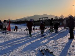 -华彬猛犸滑雪场