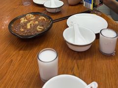 -胡子饮食店