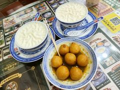 -广信牛奶甜品世家(台东店)