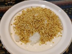 -蜗牛小馆醉乡民谣云南菜(惠新西里店)