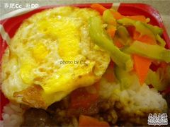 -全家便利店(愚园店)