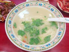 -金杨拉面王小吃面馆·牛三宝面·红烧牛肉粉