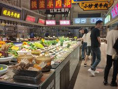 自助取餐区-阿财老铺·老蚌埠龙虾城(华夏总店)