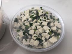 小葱拌豆腐-令氏家外家周秦食府(高新店)