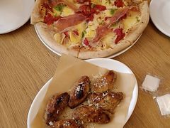 -城市大道红炉披萨烘焙坊