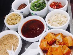 -朝伟清真铜瓢牛肉馆(三十年老·店)
