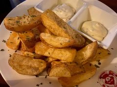 -大聖·精酿啤酒&火烧鸡(市南路店)