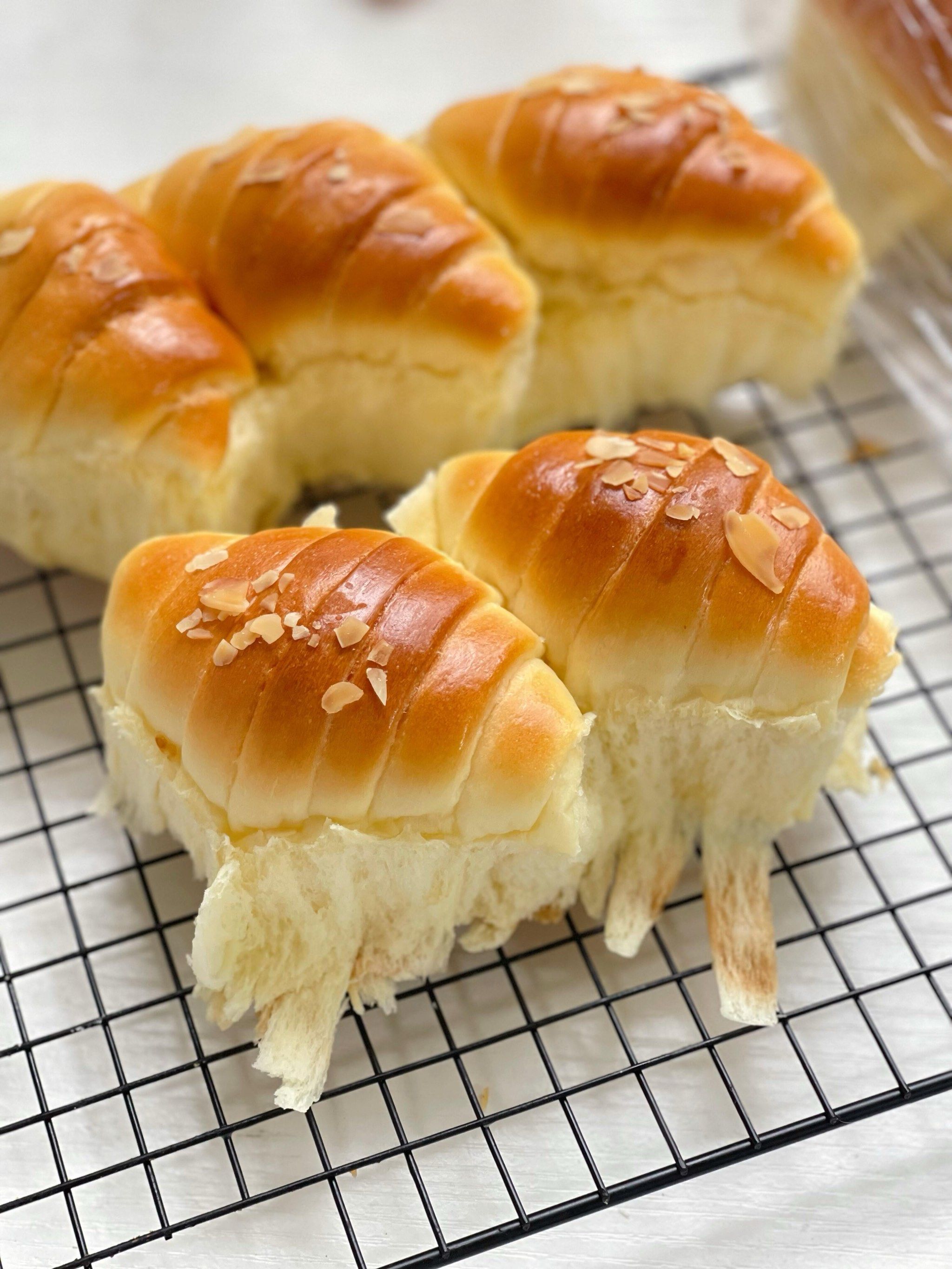 奶酪绵绵面包卷🥐奶香绵软拉丝超超超好吃💫