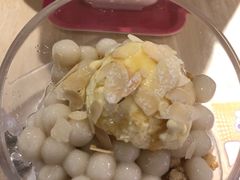 -满记甜品(巴黎春天宝山店)