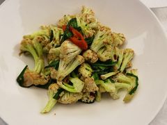 -品海楼·大连海胆锅贴馆(东港店)