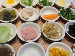 -妈妈故事米线(市府恒隆店)