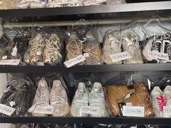 -吾净球鞋奢侈品洗护修复中心(汉街SKP店)