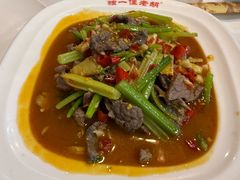 -独一佳老胡湘菜馆(矿山路店)