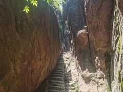 -玻璃桥景区石牛寨