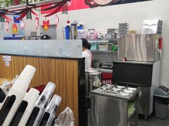 -沪上阿姨·精选茶饮(桃源友嘉购物广场店)