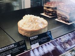 -星巴克臻选(盐城金鹰聚龙湖店)