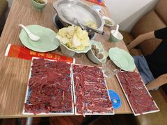-潮汕牛肉火锅