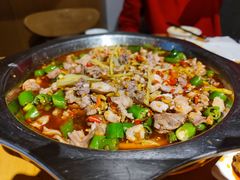 -兔行天下-鸿鹤鲜锅兔(中海国际店)