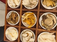 -天宜隆蘑菇宴火锅(石景山旗舰店)