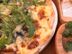 黑松露风干火腿披萨-COMMUNE幻师(上邦百汇城店)